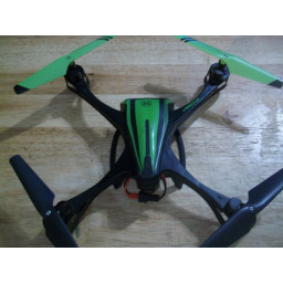 Замена двигателя Sky Viper v950HD с двигателем быстрого подключения